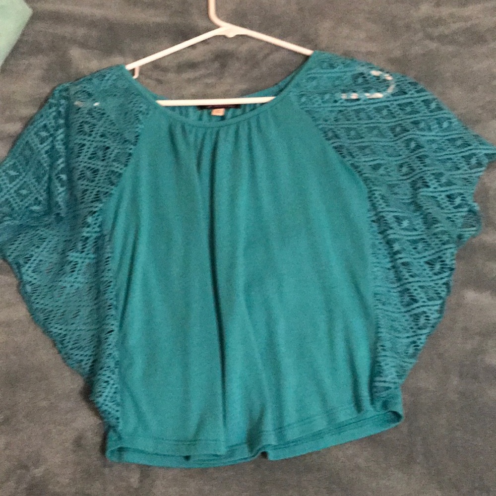 Cute top